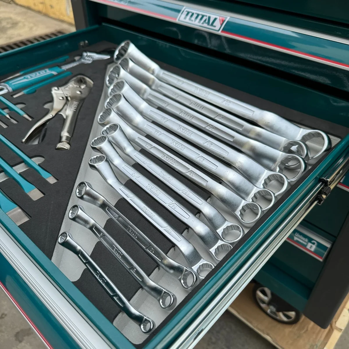 THPTCS73281