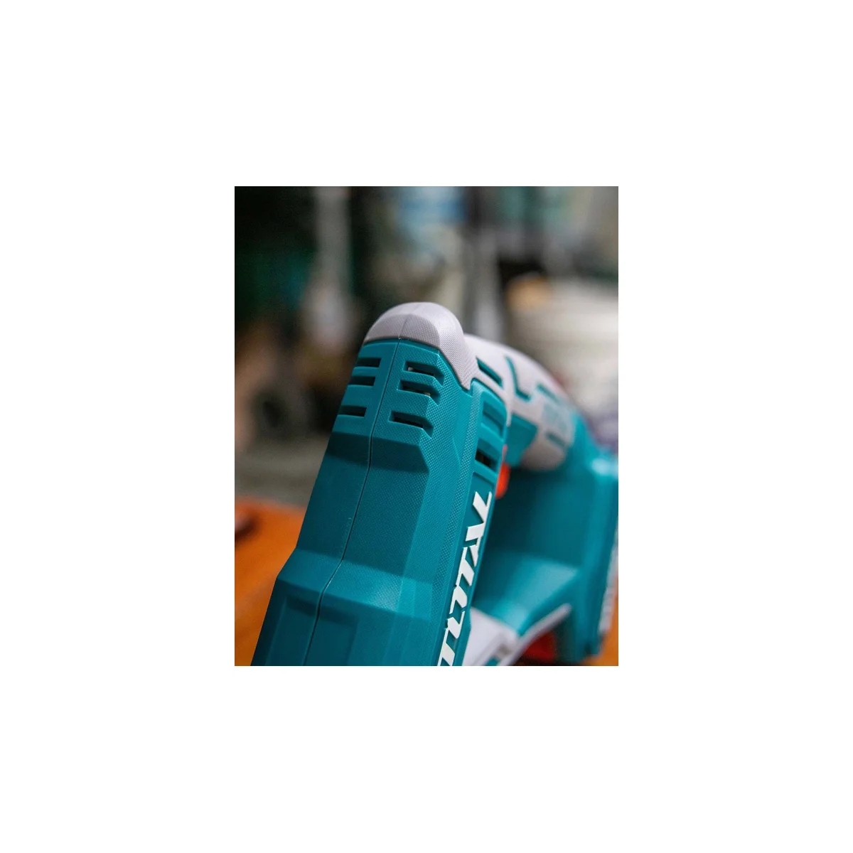 TRHLI1601